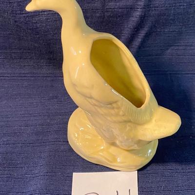Vintage USA Shawnee Duck Planter