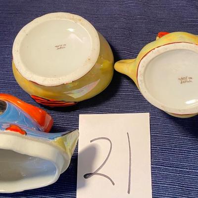 Lusterware Kookaburra Covered Sugar and Creamer