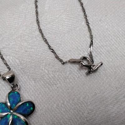 Blue Fire Opal Pinwheel 16" 925 Necklace