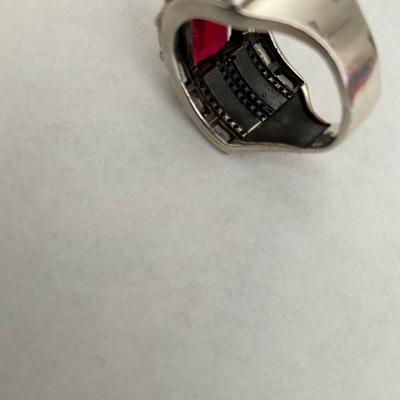 10kT Gold Ring with large Ruby