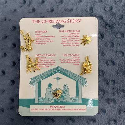 Xmas story pins