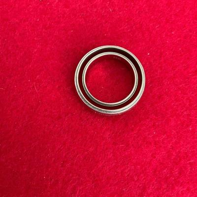 14 kT gold wedding Bands