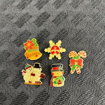 Vintage Christmas lapel pins