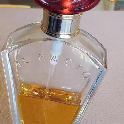 Vintage Il Bacio perfume