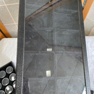 Lot of display trays & xtra bubble packs