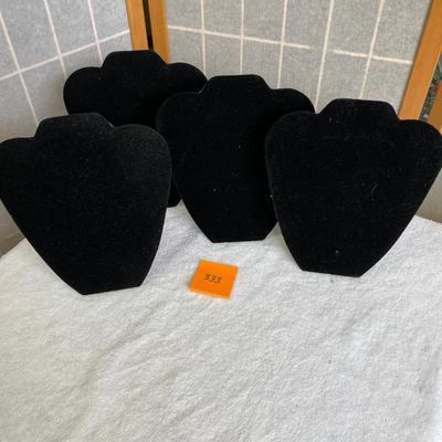 Smaller Necklace flocked displays