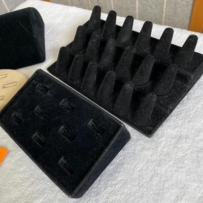 Lot of Ring & Bracelet displays