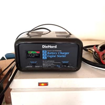 DIEHARD BATTERY CHARGER/ENGINE STARTER AND JUMPER CABLES