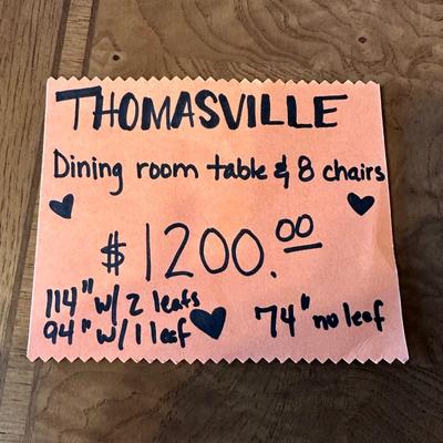 Lot 3: Thomasville dining table with 8 chairs