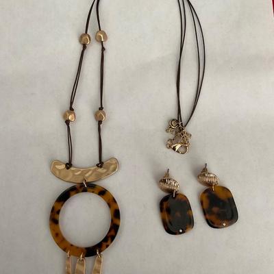 Vintage Necklace and Earrings