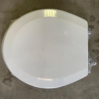 Lot 161 - New Toilet Seat
