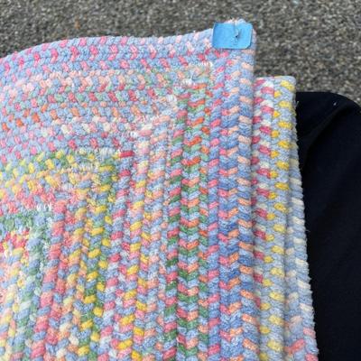 Lot 164 - Handmade Rug