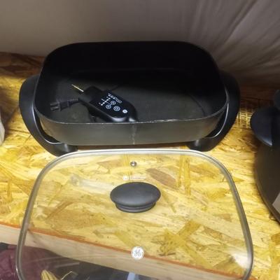 GE ELECTRIC SKILLET AND ELECTRIC CROCKPOT