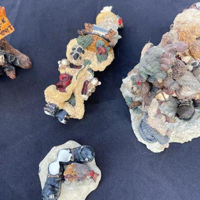 Lot 169 - 6 Boyds Bear Collection