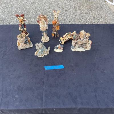 Lot 169 - 6 Boyds Bear Collection