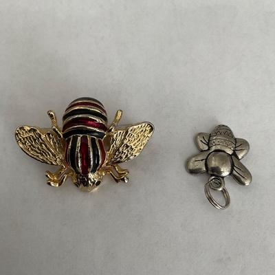 Bug pin