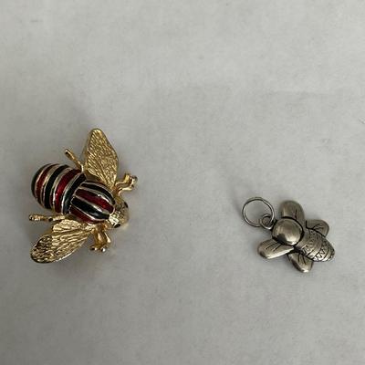Bug pin