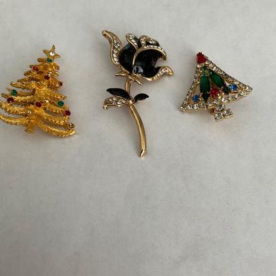 Tree and Flower Pins