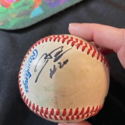 Lot 171 - Signed Baseball