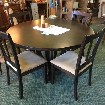 Round Table and Chairs