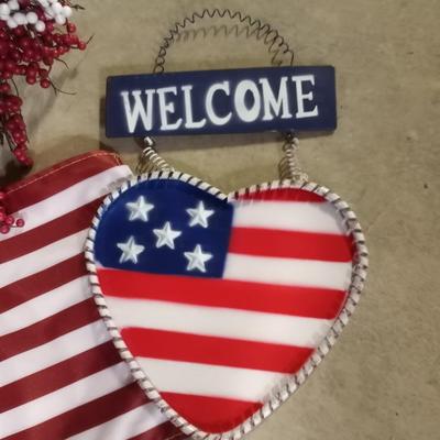RED/WHITE/BLUE HEART FLAG WELCOME SIGN-NEW CAP-WREATH-FLAGS AND MORE