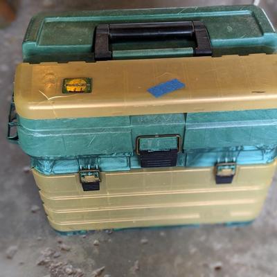 Sweet Tackle Box, Contents included