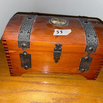 Wooden Box Chest Truck - Lot 55
