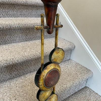 Metal Decor Stand - Lot 87