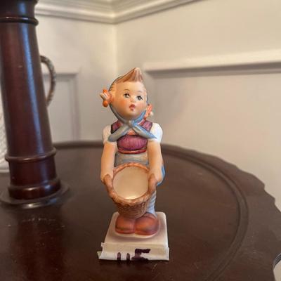Goebel Girl with Basket Figurine - Lot 115