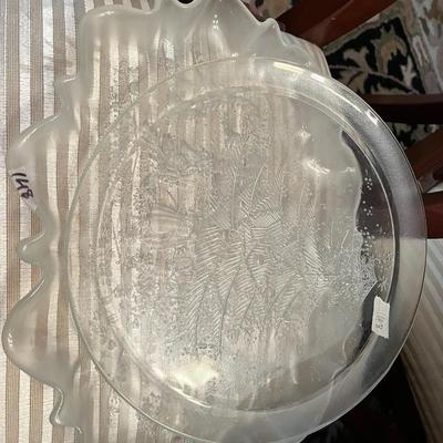 2 Glass Christmas Platters - Lot 148
