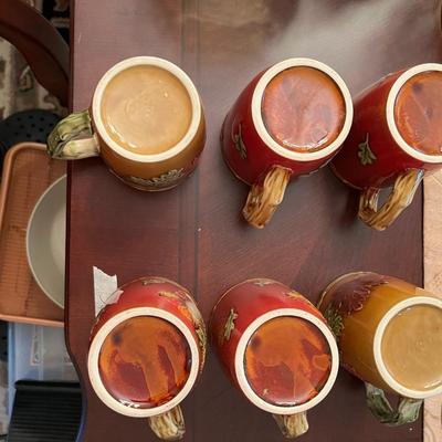 Set of 6 Fall Mugs - Lot 156