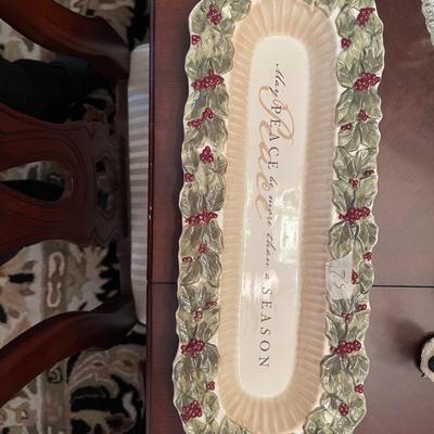 Ceramic Holly Serving Dish - Lot 175