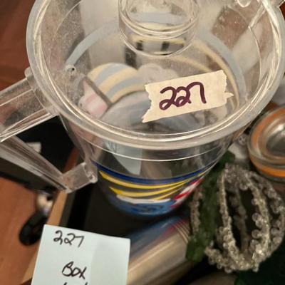 Box Lot - Pitcher Green Basket Yeti Cup - Lot 227
