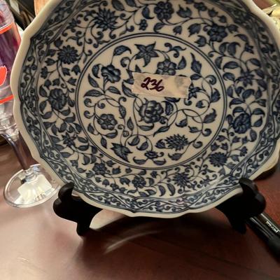 Andrea by Sadek Plate and Stand - Lot 236