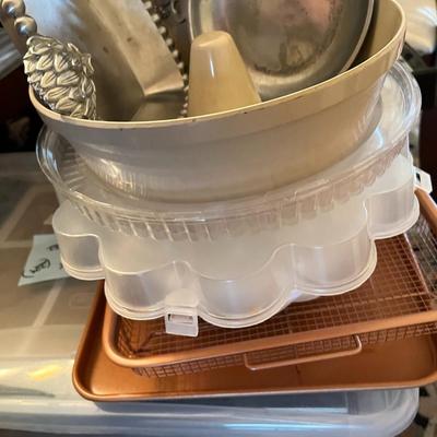 Box Lot Metal Tray Bowl Cake Plate etc - Lot 242