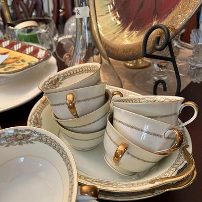 75 Pieces Noritake China - Lot 243