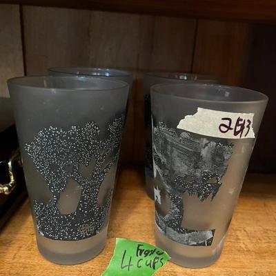 4 Frosted Glasses - Lot 253