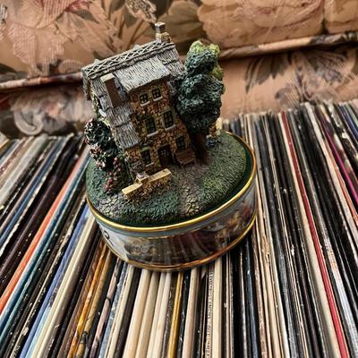 Thomas Kinkade Music Box -  Lot 292