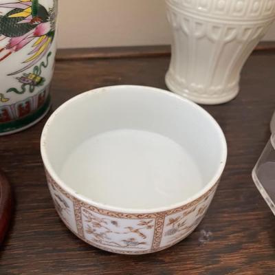 Asian Dish with Lid - Lot 312