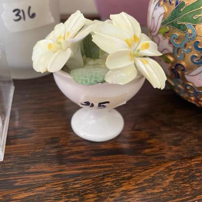 Miniature Flower Vase Yellow Flowers - Lot 315