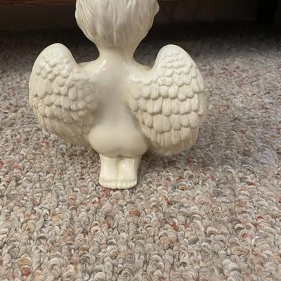 Angel Figurine - Lot 334