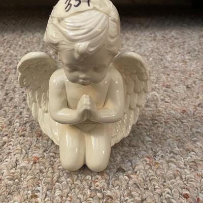 Angel Figurine - Lot 334