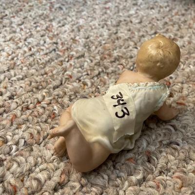 Baby Figurine - Lot 343