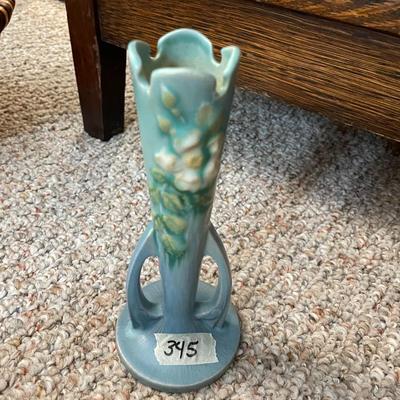 Roseville Vase - repair around top - Lot 345