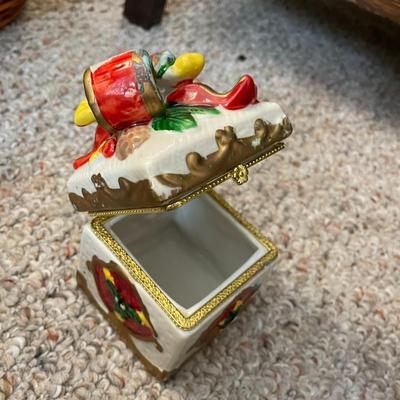 Trinket Box - Lot 347