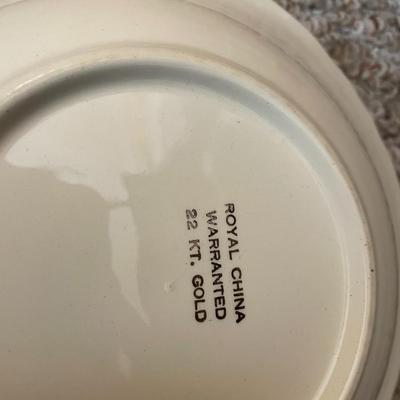 Royal China 22 Kt. Gold Bowl - Lot 352