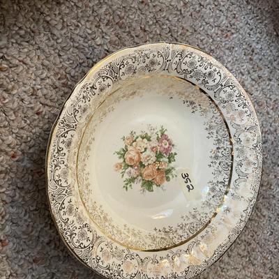 Royal China 22 Kt. Gold Bowl - Lot 352