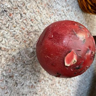 Decorative Ball / Candle - Lot 354