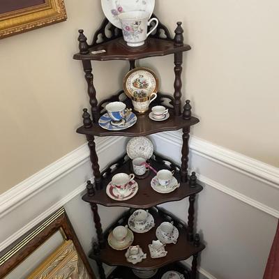 Wooden Corner Shelf - Lot 366