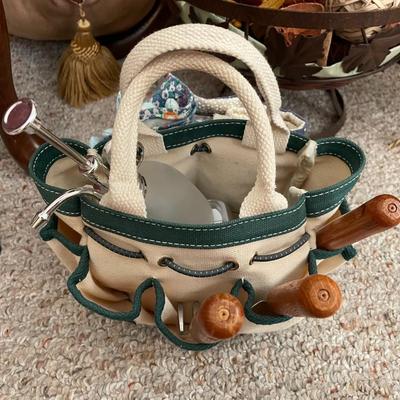 Garden Work Bag with Tools and Gloves - Lot 389